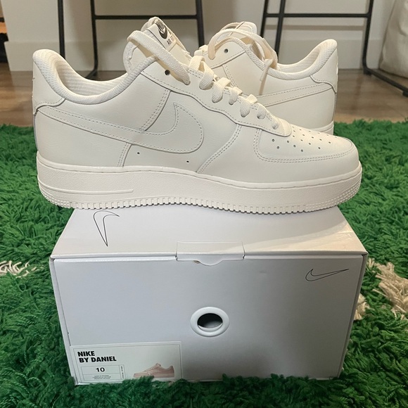 Nike Air Force 1 (Nike By You) in cream colorway - Picture 5 of 8